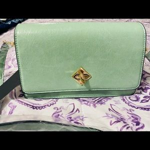 Mint Crossbody